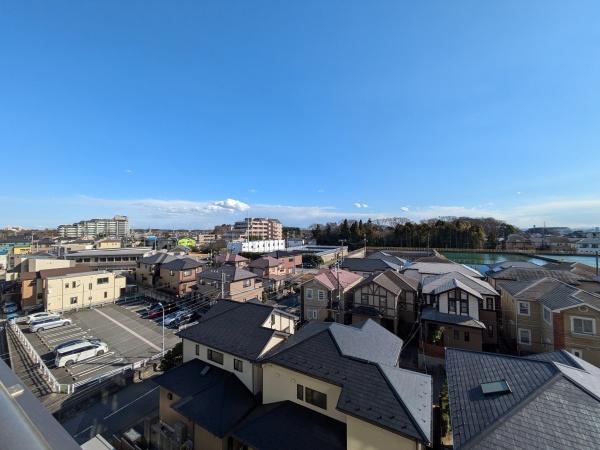 エステ・スクエア青葉の森一番館
