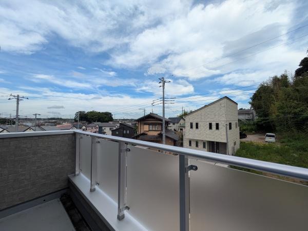 千葉市中央区矢作町 新築戸建(バルコニー)
