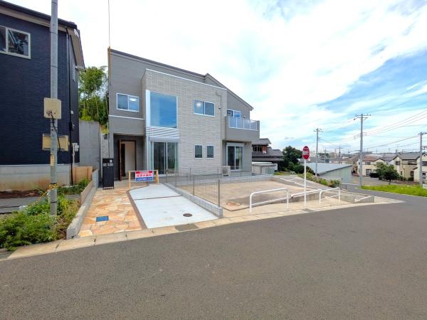 千葉市中央区矢作町 新築戸建(前面道路含む現地写真)