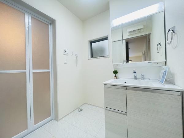 千葉市中央区椿森5丁目　新築戸建