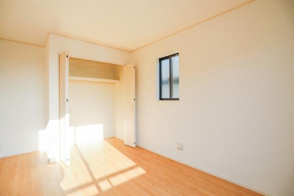 千葉市中央区登戸5丁目　新築戸建