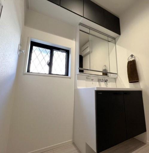千葉市稲毛区小深町の中古一戸建て