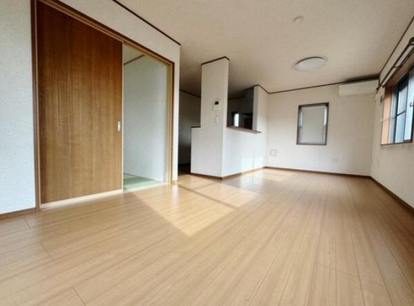四街道市めいわ５丁目の中古一戸建て