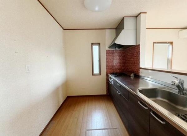 四街道市めいわ5丁目　中古戸建