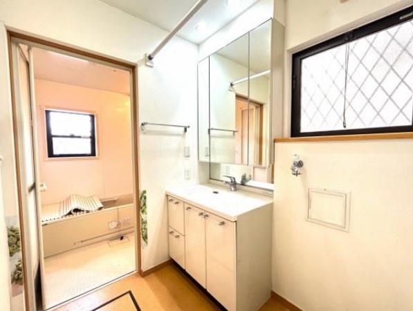 千葉市中央区蘇我4丁目　中古戸建