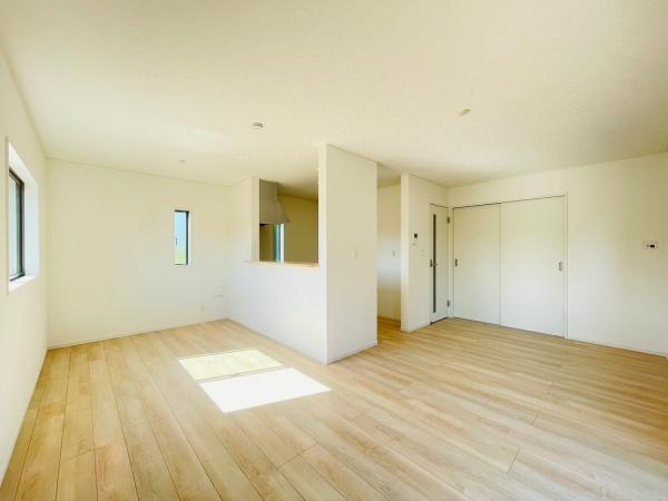 千葉市緑区高津戸町　新築戸建