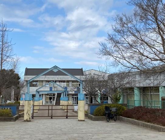 ちはら台ファミールハイツ6号棟(市原市立水の江小学校)