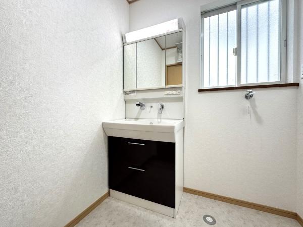 市原市郡本３丁目の中古一戸建て