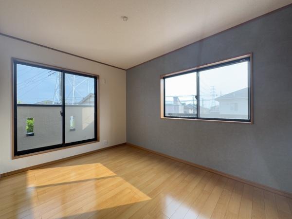 千葉市中央区生実町の中古一戸建て(寝室)