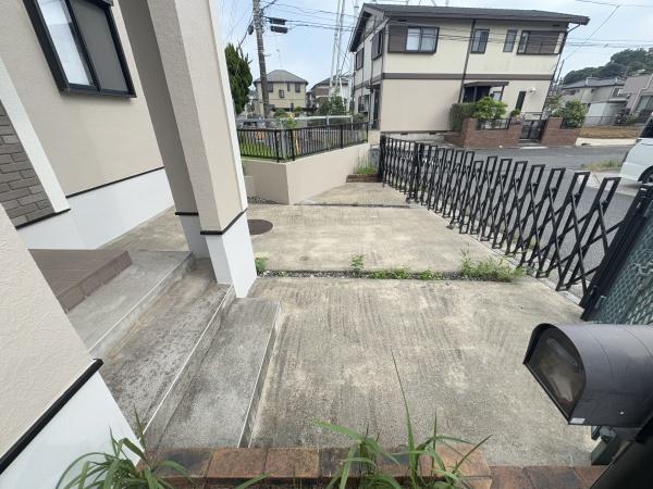 千葉市中央区生実町の中古一戸建て(駐車場)