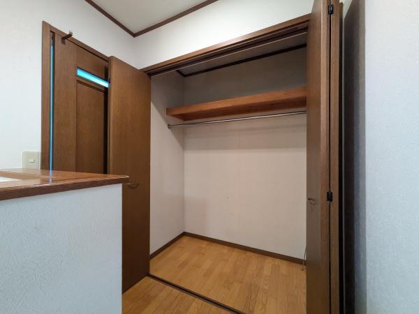 千葉市中央区仁戸名町の中古一戸建て
