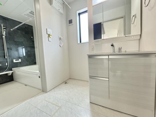 四街道市旭ケ丘2丁目　新築戸建