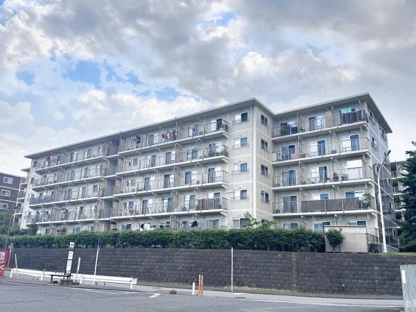 稲毛ファミールハイツ8号棟