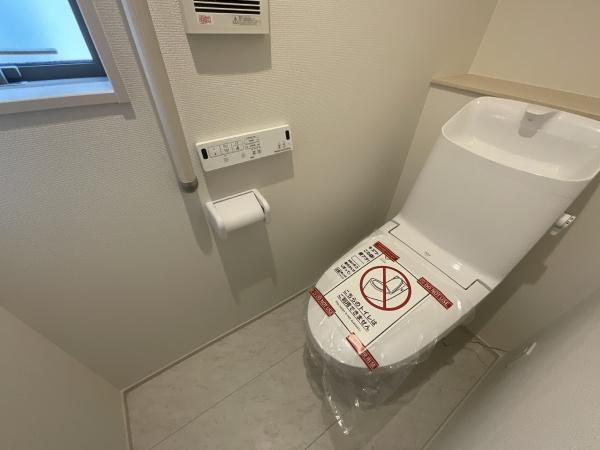 四街道市つくし座2丁目　新築戸建て