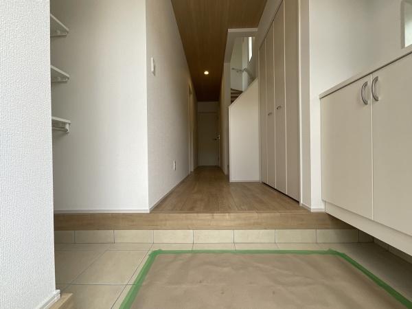 四街道市つくし座2丁目　新築戸建て