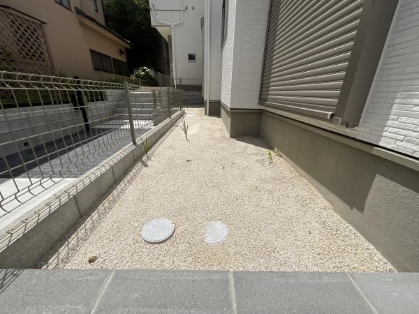 四街道市つくし座2丁目　新築戸建て