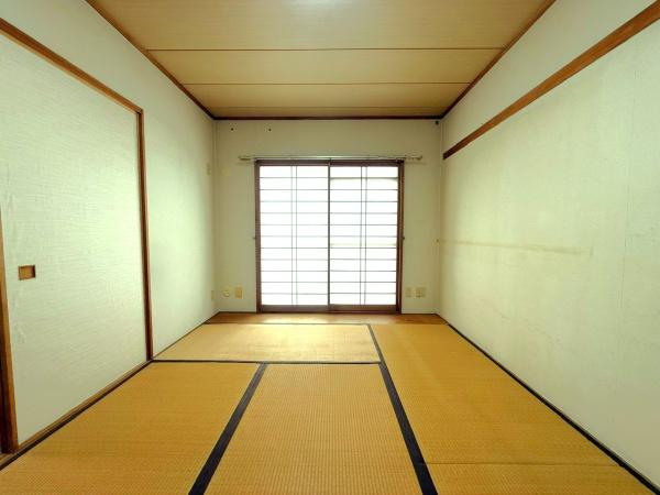 サウスヒルズ中央第16号棟