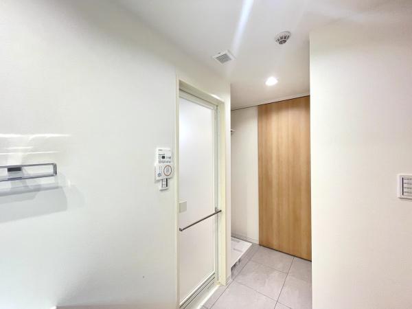 TheNOBUTOHILLSFORESTCOURT