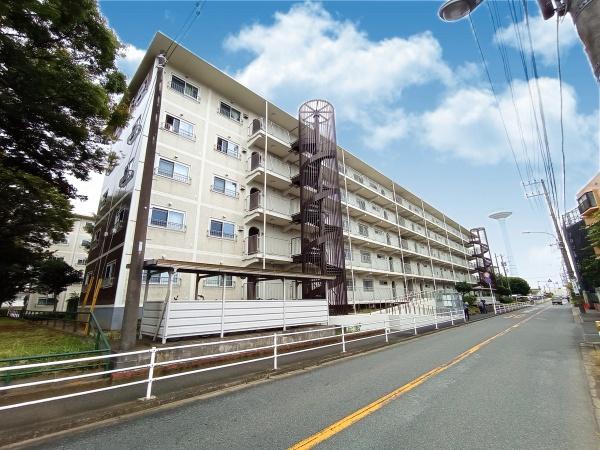 稲毛ファミールハイツ2号棟