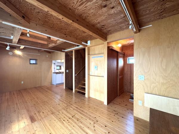千葉市中央区末広３丁目の中古一戸建て