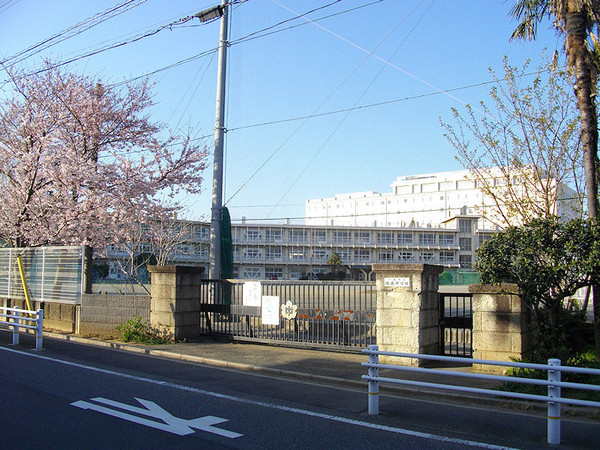 ロイヤルステージ東千葉(千葉市立椿森中学校)
