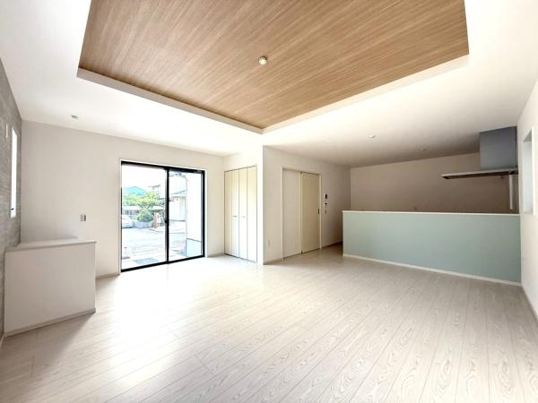 千葉市若葉区みつわ台3丁目 新築戸建(リビング)