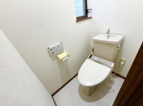 市原市泉台4丁目の中古一戸建て(トイレ)