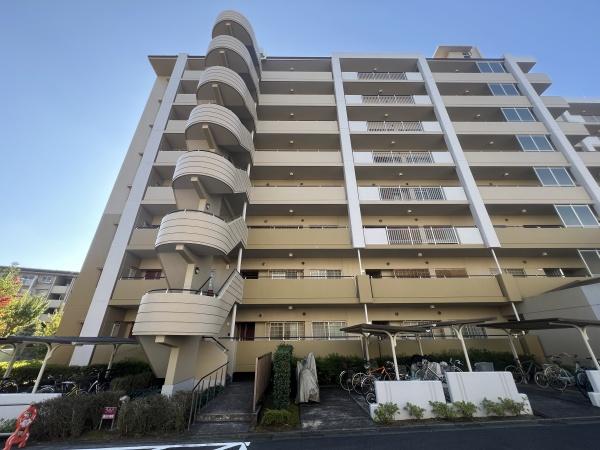 プラザ学園前9号棟