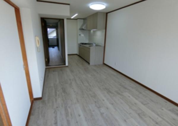 ベルレール小倉台壱番館(リビング)