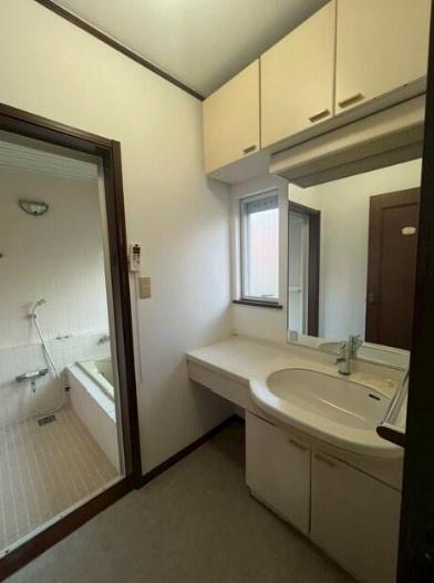 市原市泉台4丁目の中古一戸建て(洗面台・洗面所)