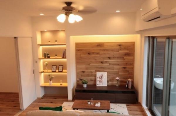 マックスタワー