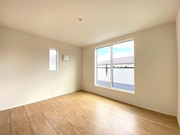 市原市諏訪2丁目　新築戸建