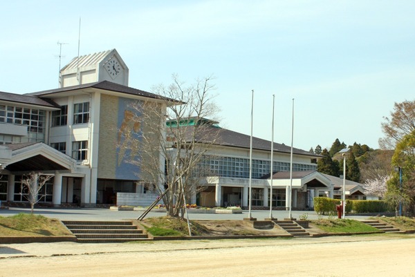 茂原市東茂原　新築戸建(茂原市立南中学校)