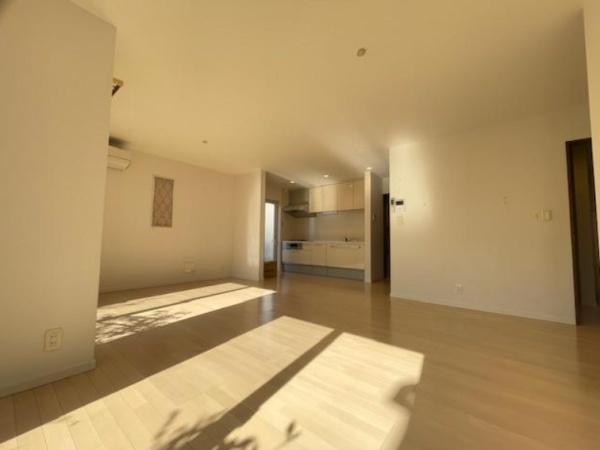 千葉市若葉区加曽利町　中古戸建