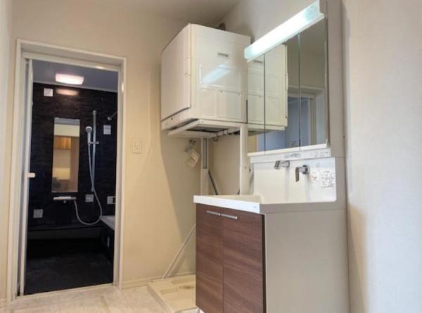 千葉市若葉区加曽利町　中古戸建