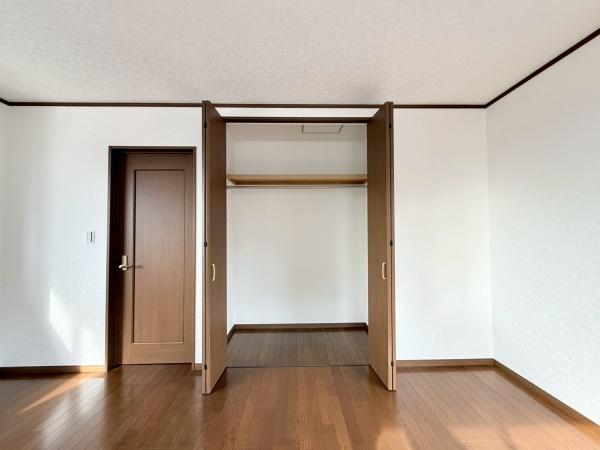 市原市西広６丁目の中古一戸建て