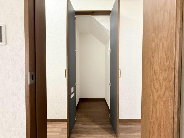 市原市西広６丁目の中古一戸建て