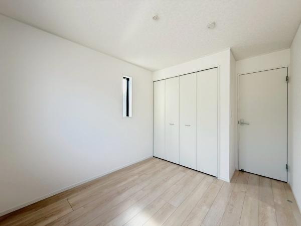 千葉市中央区蘇我3丁目　新築戸建