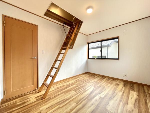 千葉市稲毛区作草部町の中古一戸建て