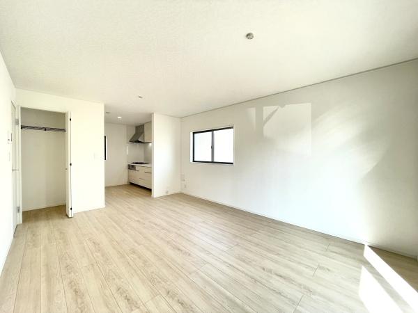 千葉市中央区蘇我5丁目　新築戸建