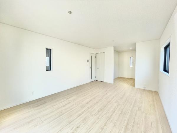 千葉市中央区蘇我5丁目　新築戸建