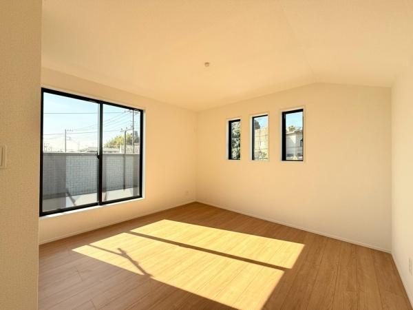 千葉市若葉区加曽利町　新築戸建