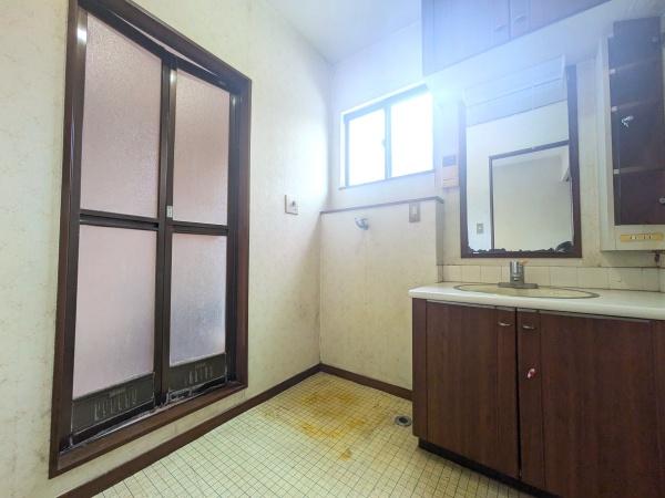 千葉市中央区葛城２丁目の中古一戸建て