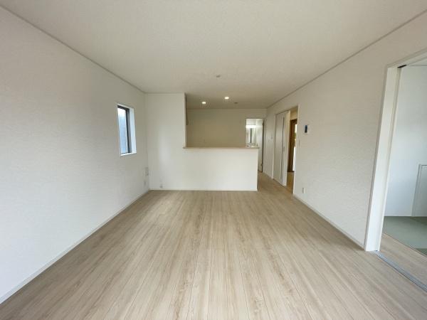 千葉市若葉区小倉町　新築戸建