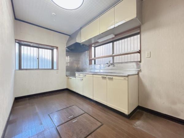 千葉市若葉区北大宮台　中古戸建