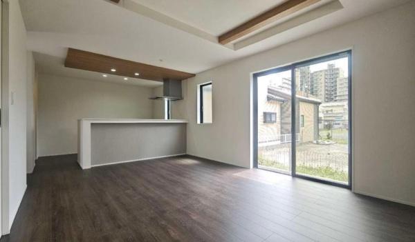 千葉市稲毛区小深町　新築戸建