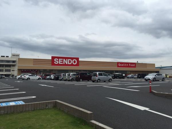 ゼファー千葉みなとエスパーレ(せんどう千葉みなと店)