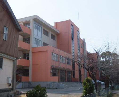 東千葉ハイツ(千葉市立都賀中学校)