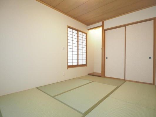 千葉市緑区あすみが丘東１丁目の中古一戸建て