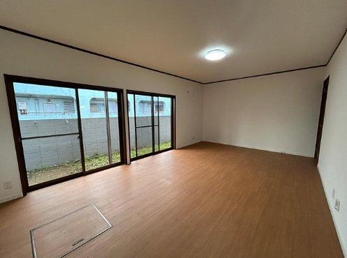 千葉市若葉区若松町　中古戸建